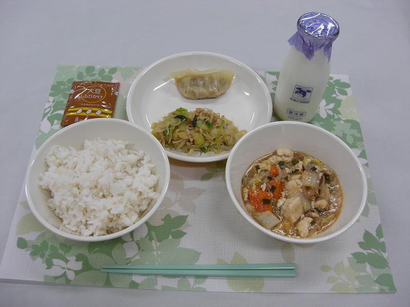 12月3日の給食の写真