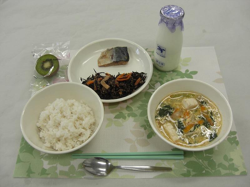 4月17日の給食の写真