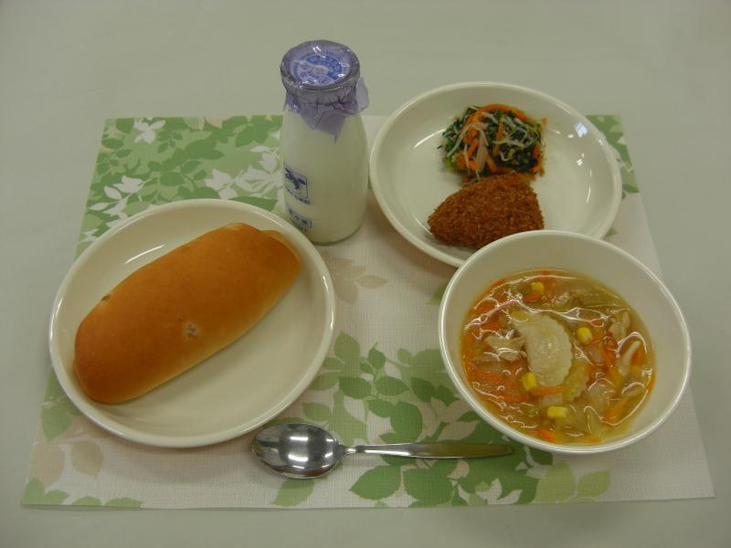 10月15日の給食の写真