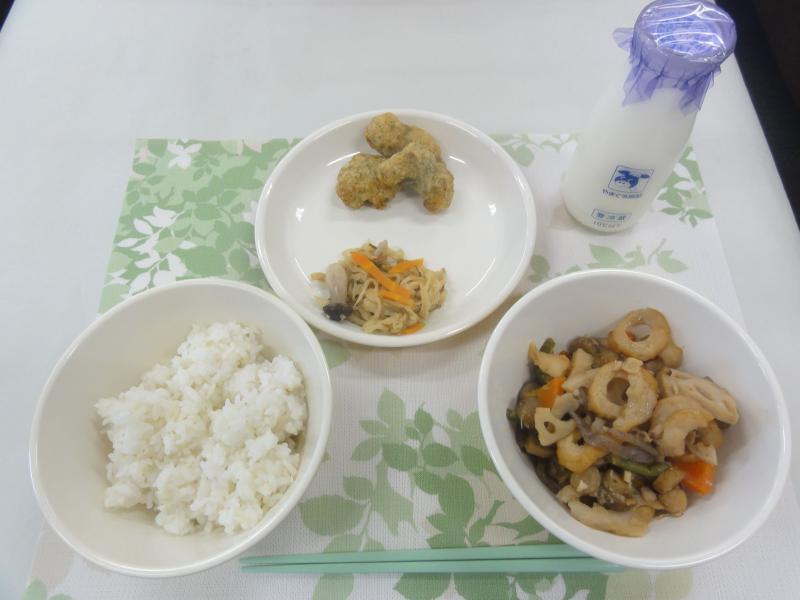 11月6日の給食の写真