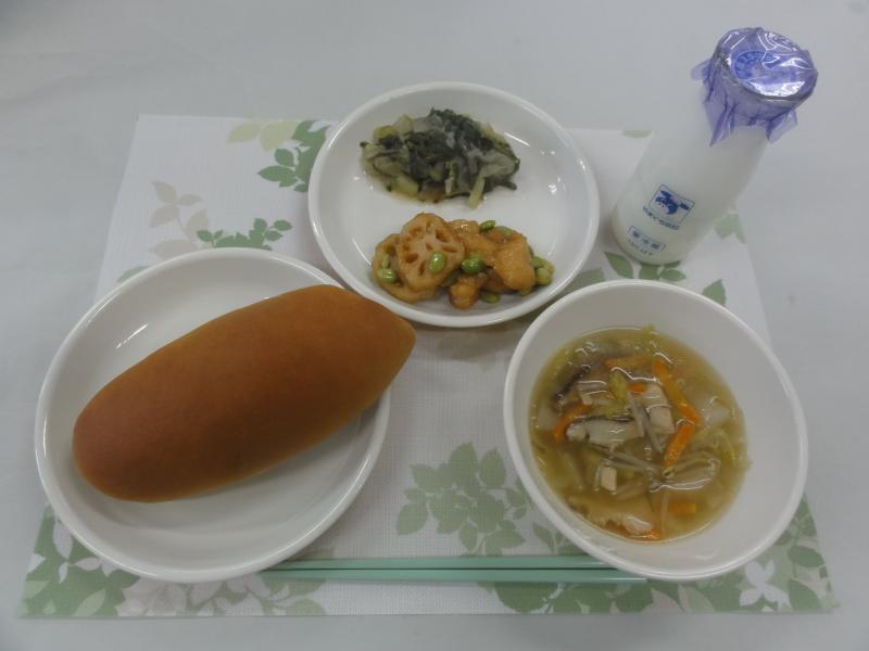 11月19日の給食の写真