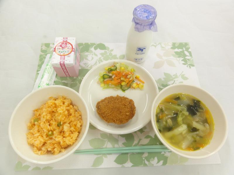 3月7日の給食の写真