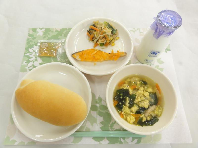 3月10日の給食の写真