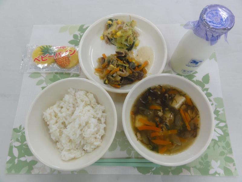 3月23日の給食の写真