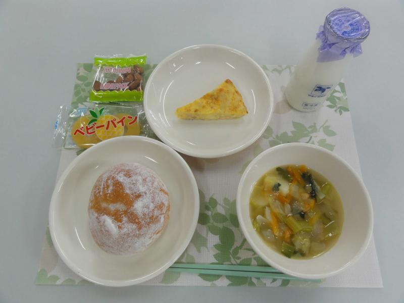 4月12日の給食の写真