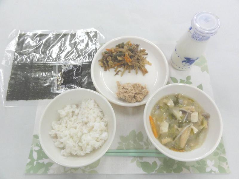 11月4日の給食の写真