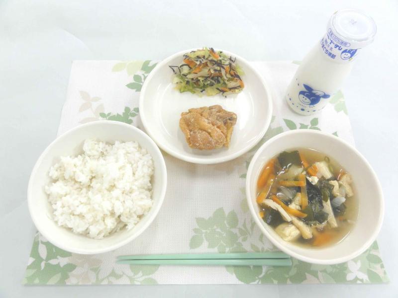 3月6日の給食の写真