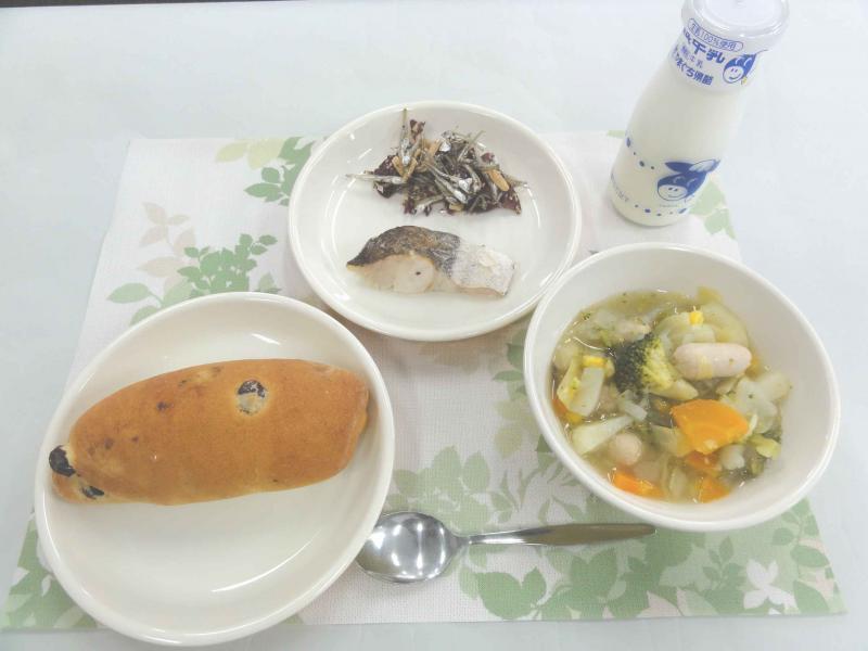 3月23日の給食の写真