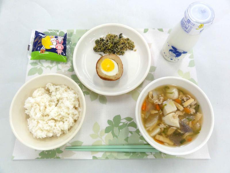 10月4日の給食の写真