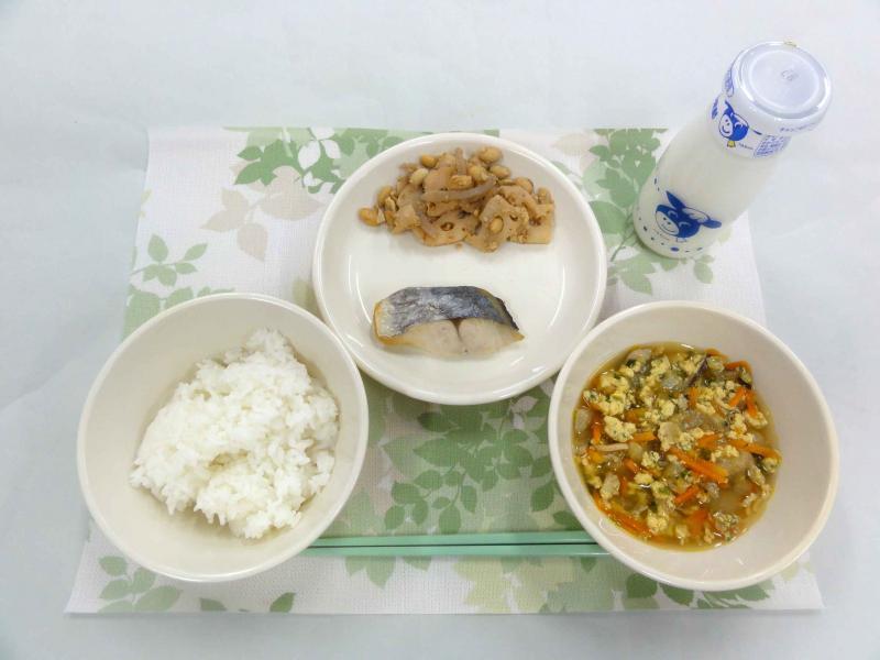 11月17日の給食の写真