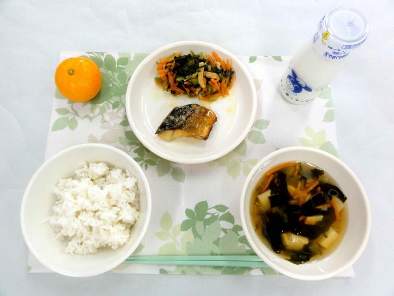 11月24日の給食の写真