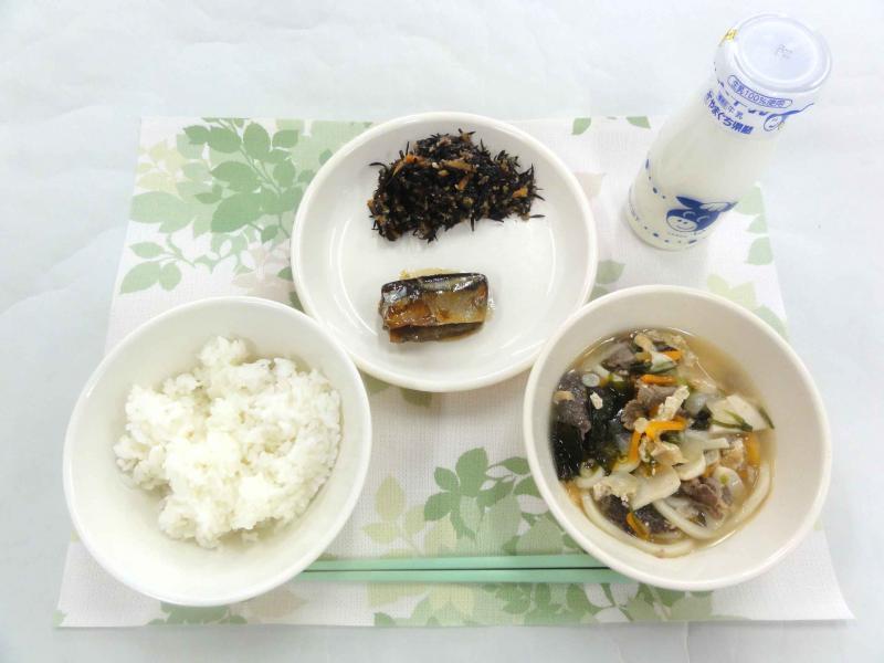 12月6日の給食の写真