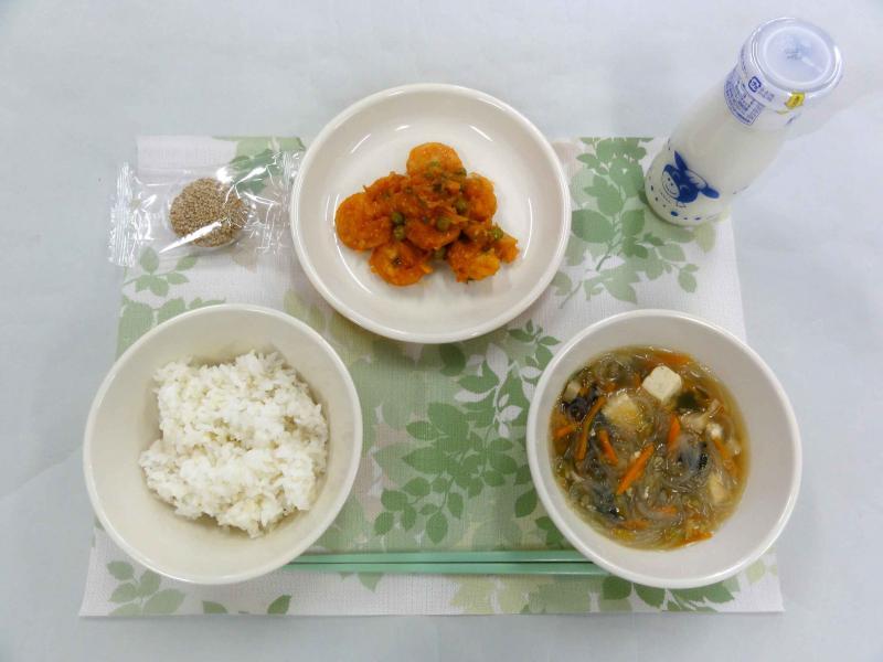 12月13日の給食の写真