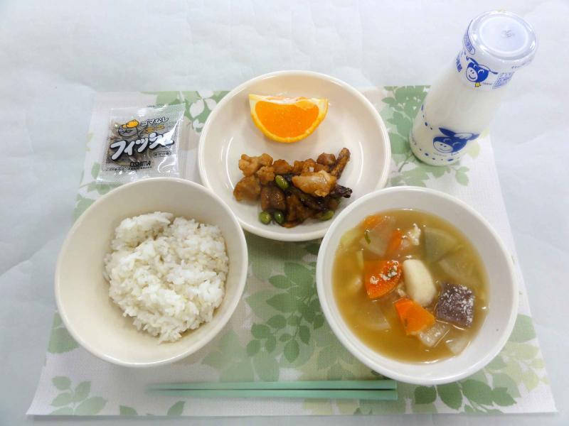 3月7日の給食の写真