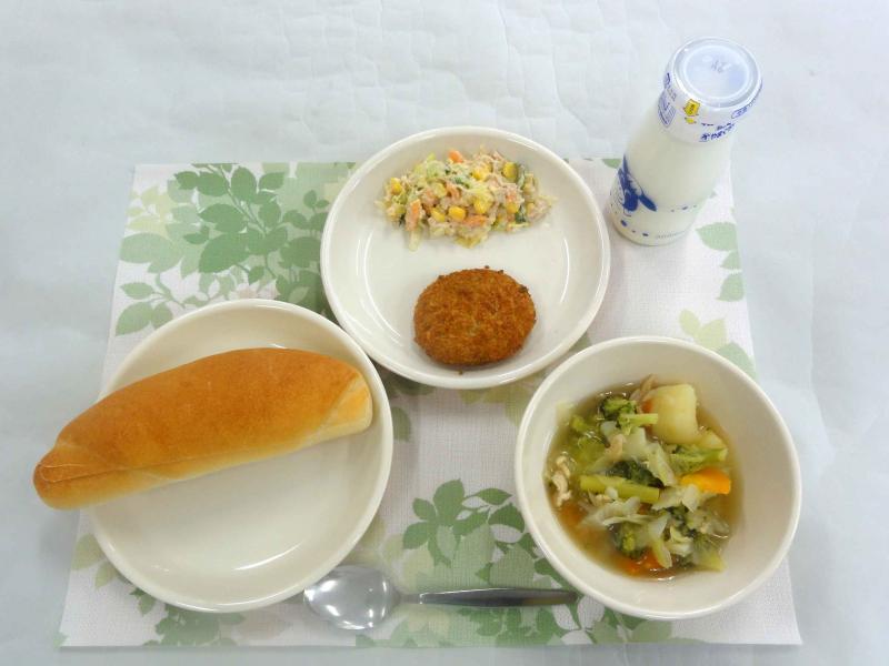 4月12日の給食の写真