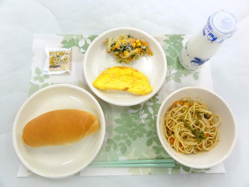 4月19日の給食の写真