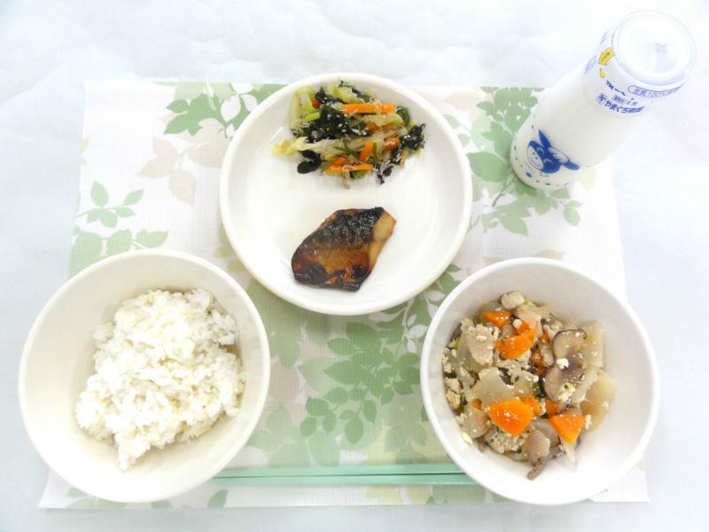 4月25日の給食の写真