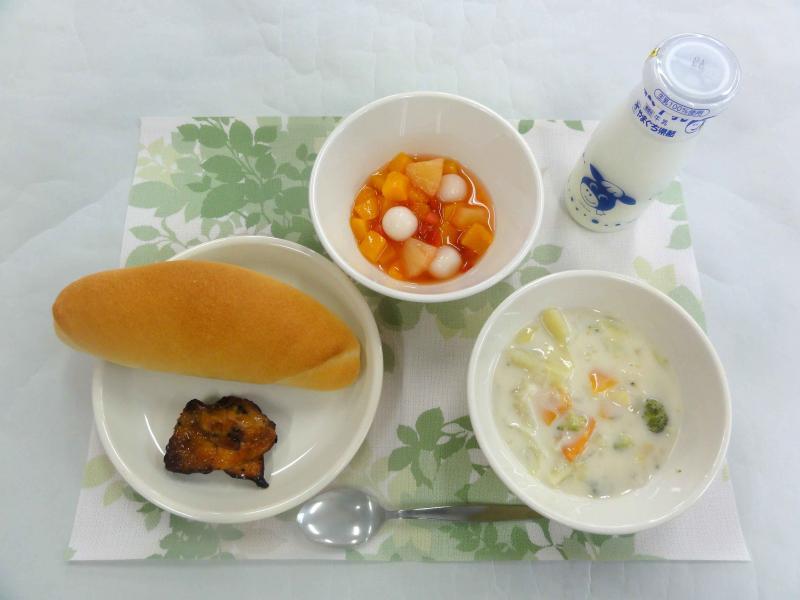 4月26日の給食の写真