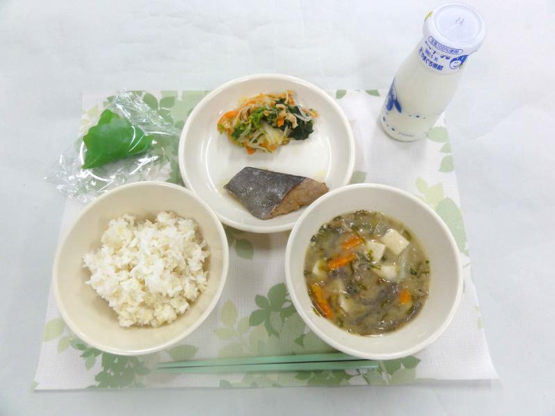 5月7日の給食の写真