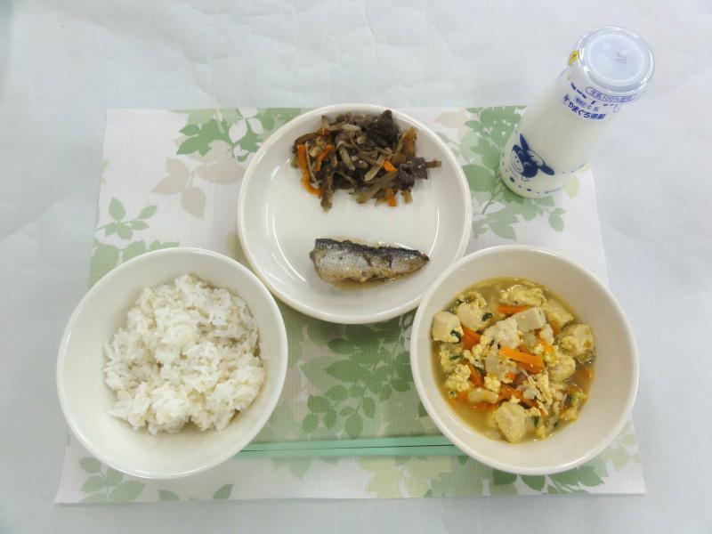 5月25日の給食の写真