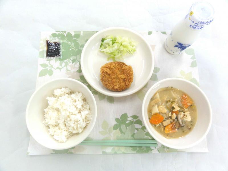 10月1日の給食の写真