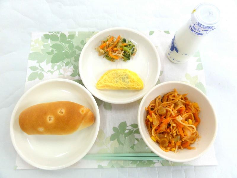 10月4日の給食の写真