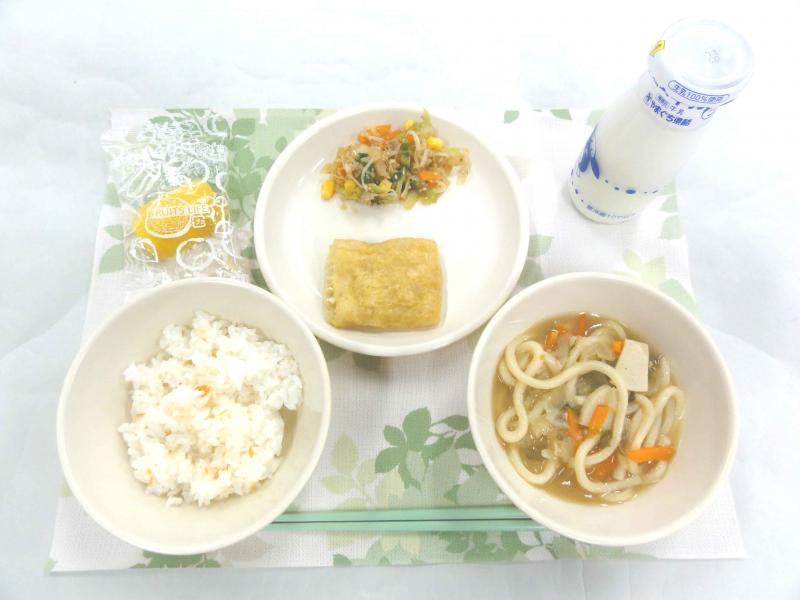 11月28日の給食の写真