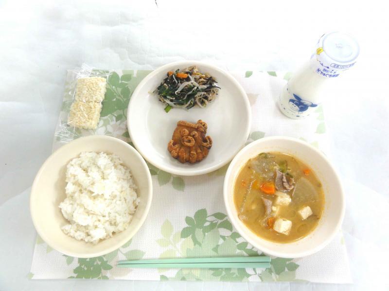 2月22日の給食の写真