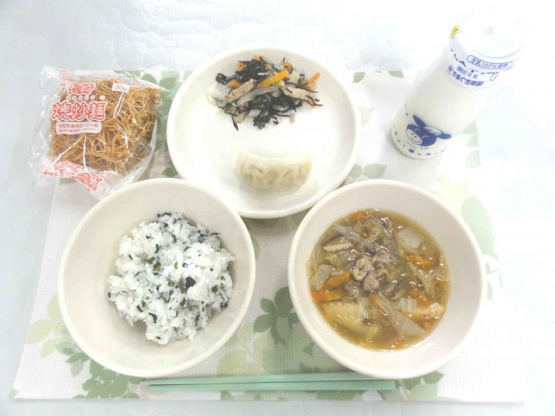 3月1日の給食の写真