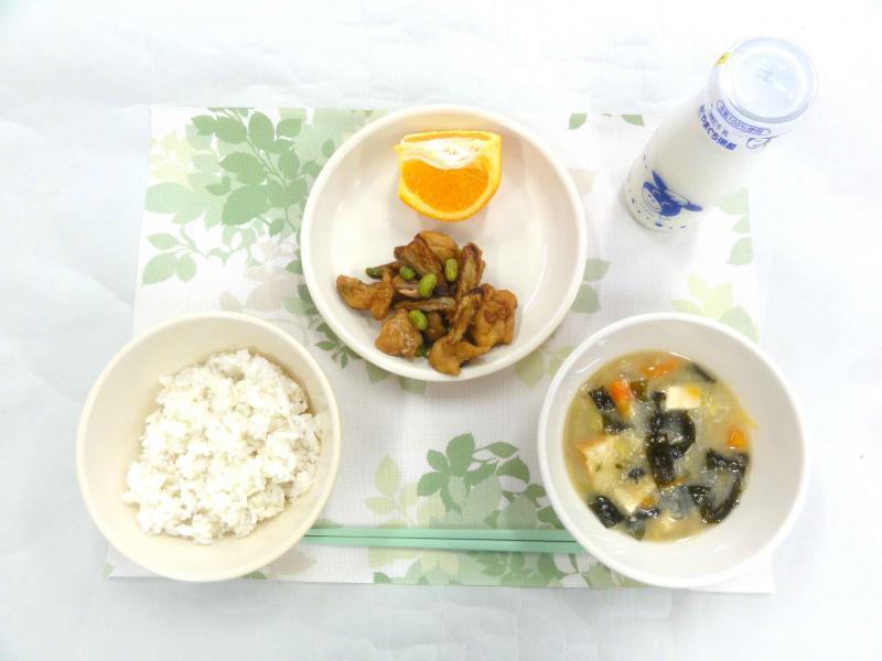 3月6日の給食の写真