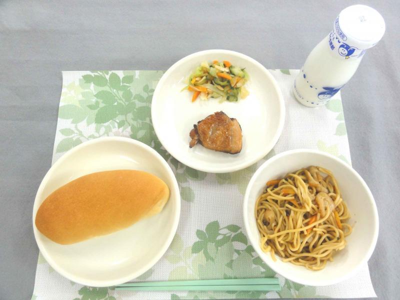 7月4日の給食の写真