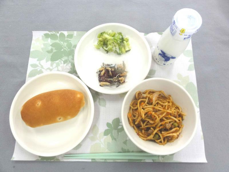 10月3日の給食の写真