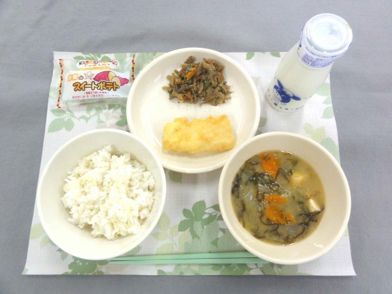 11月27日の給食の写真