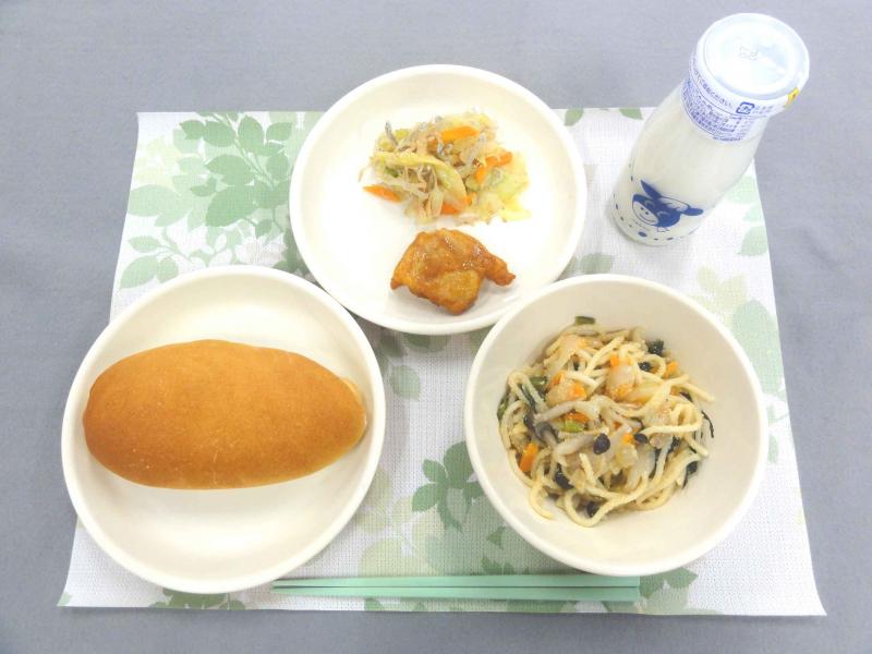12月3日の給食の写真