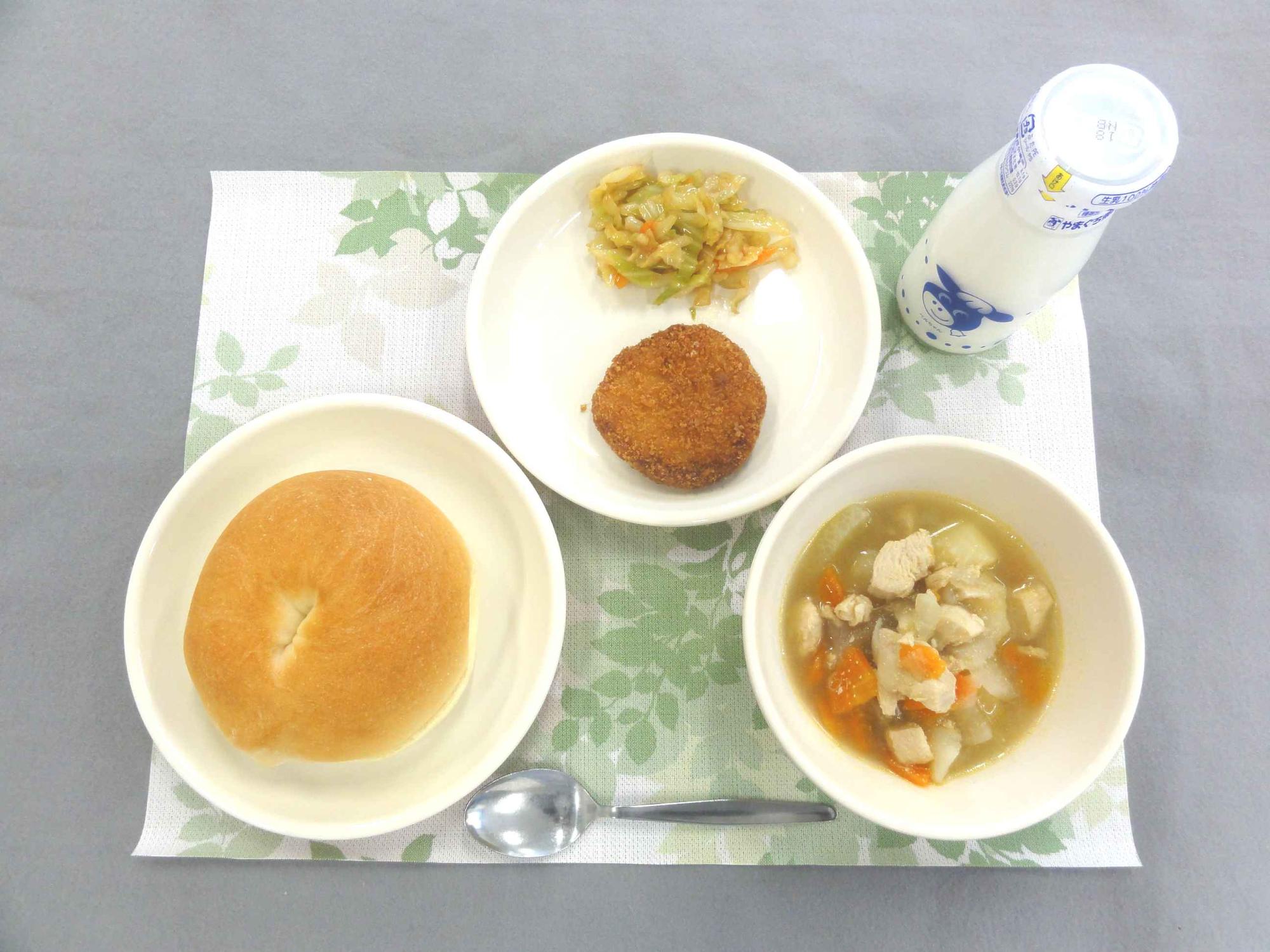 2月13日の給食の写真