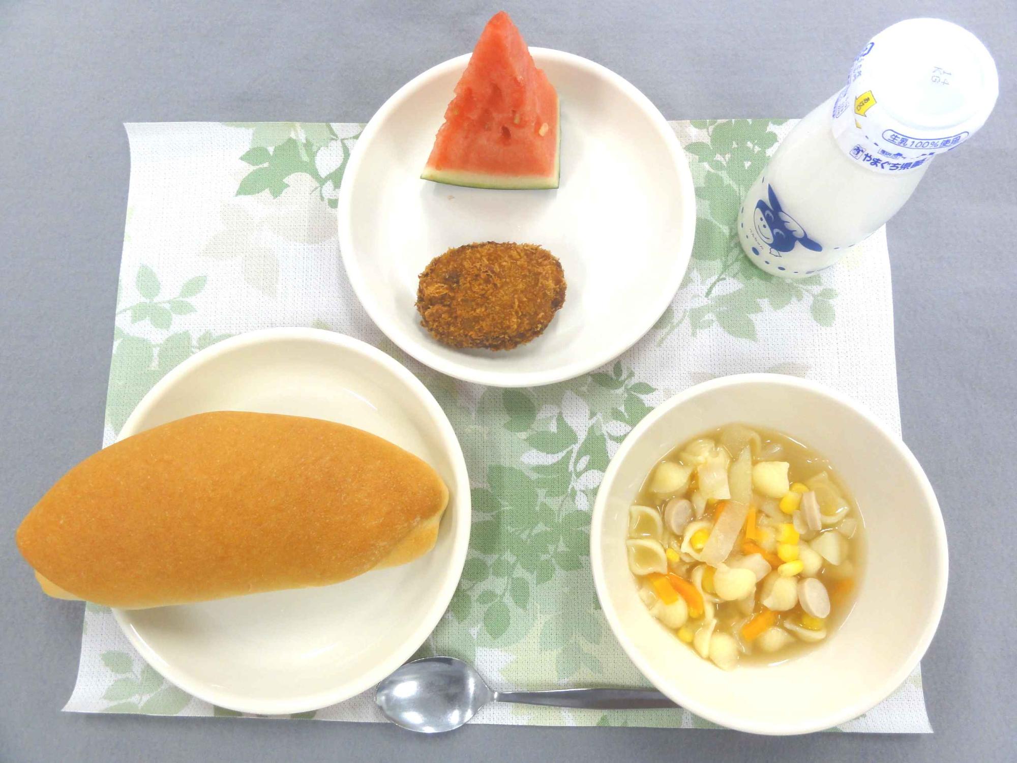 7月9日の給食の写真