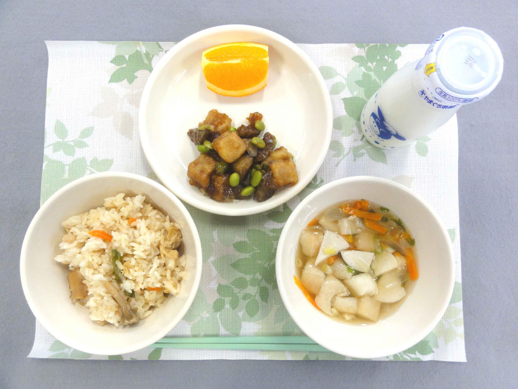 10月23日の給食の写真
