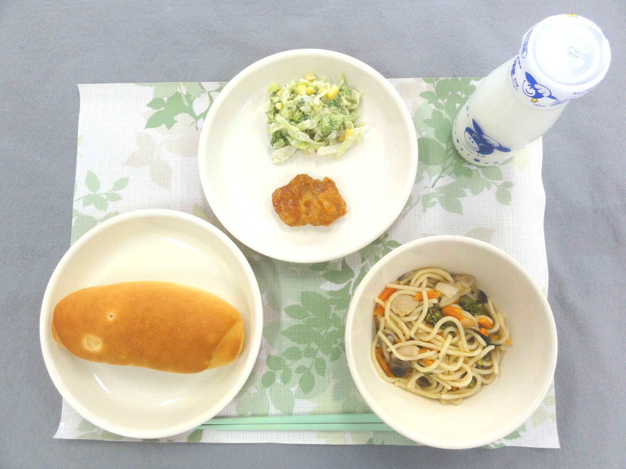 10月27日の給食の写真