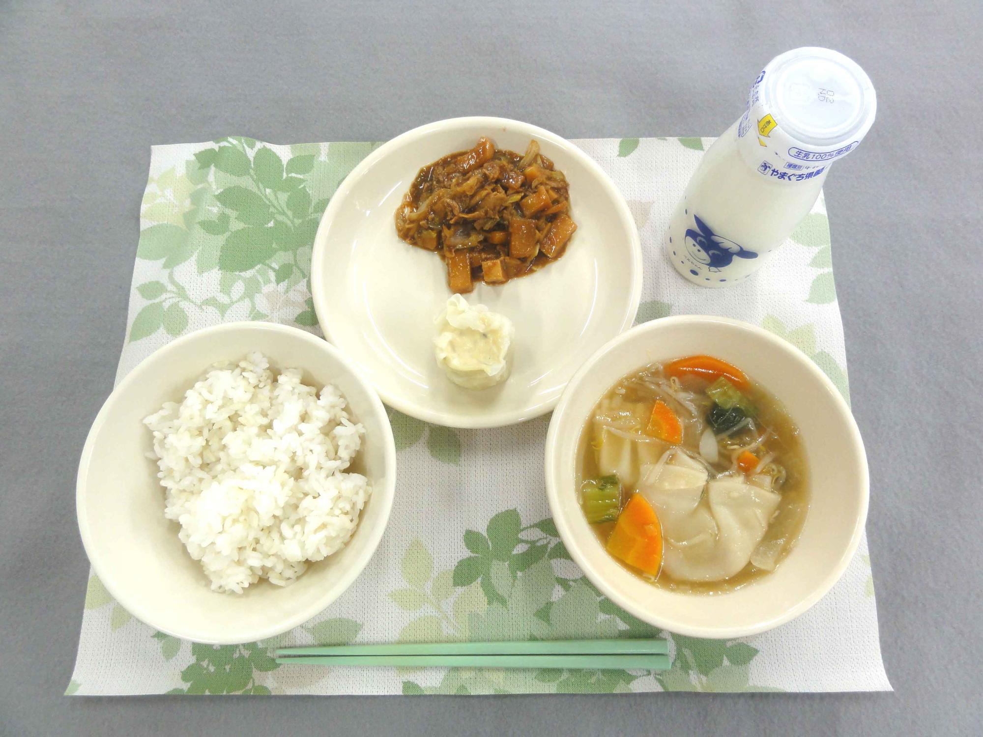 10月28日の給食の写真