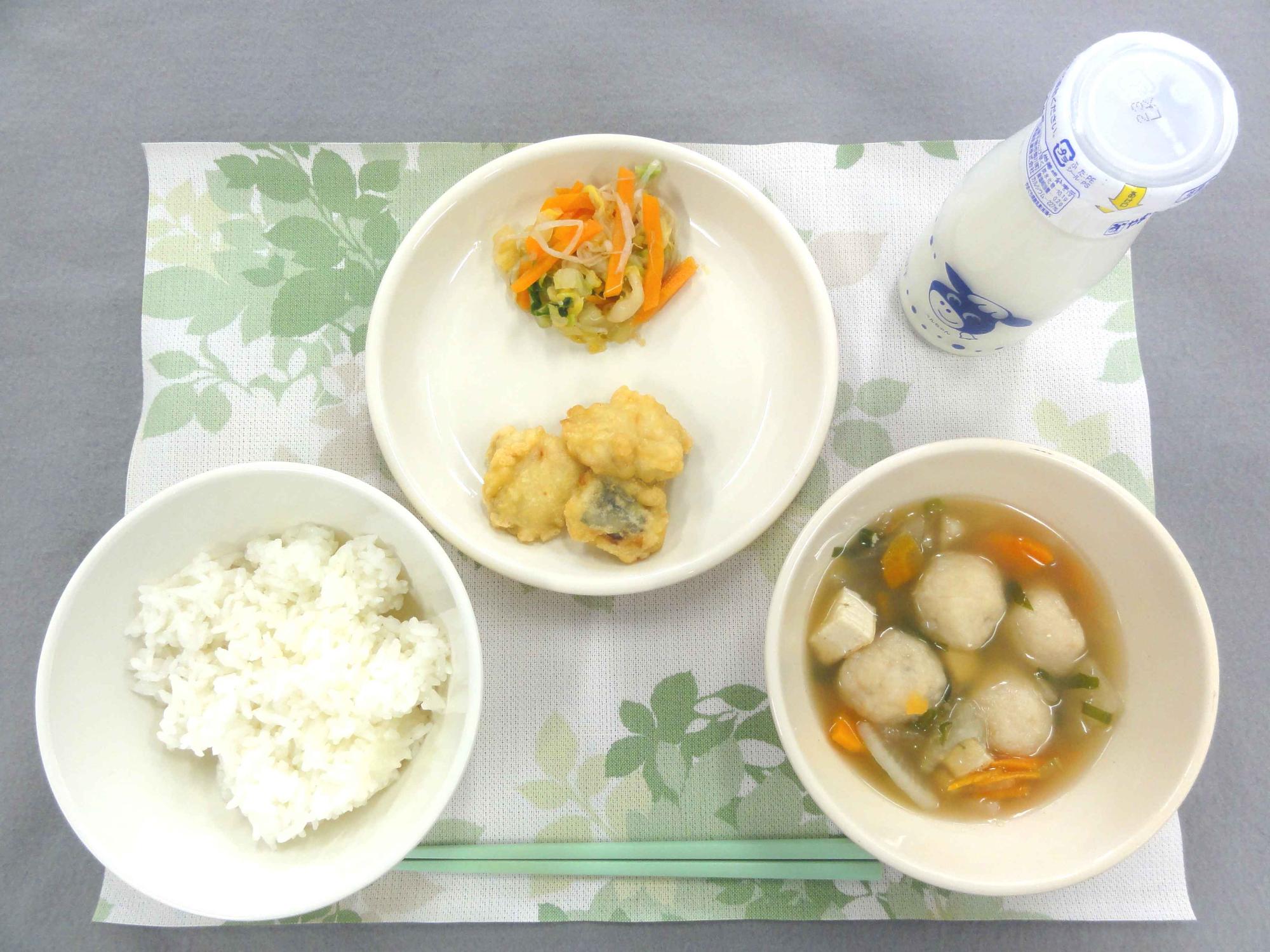 11月18日の給食の写真