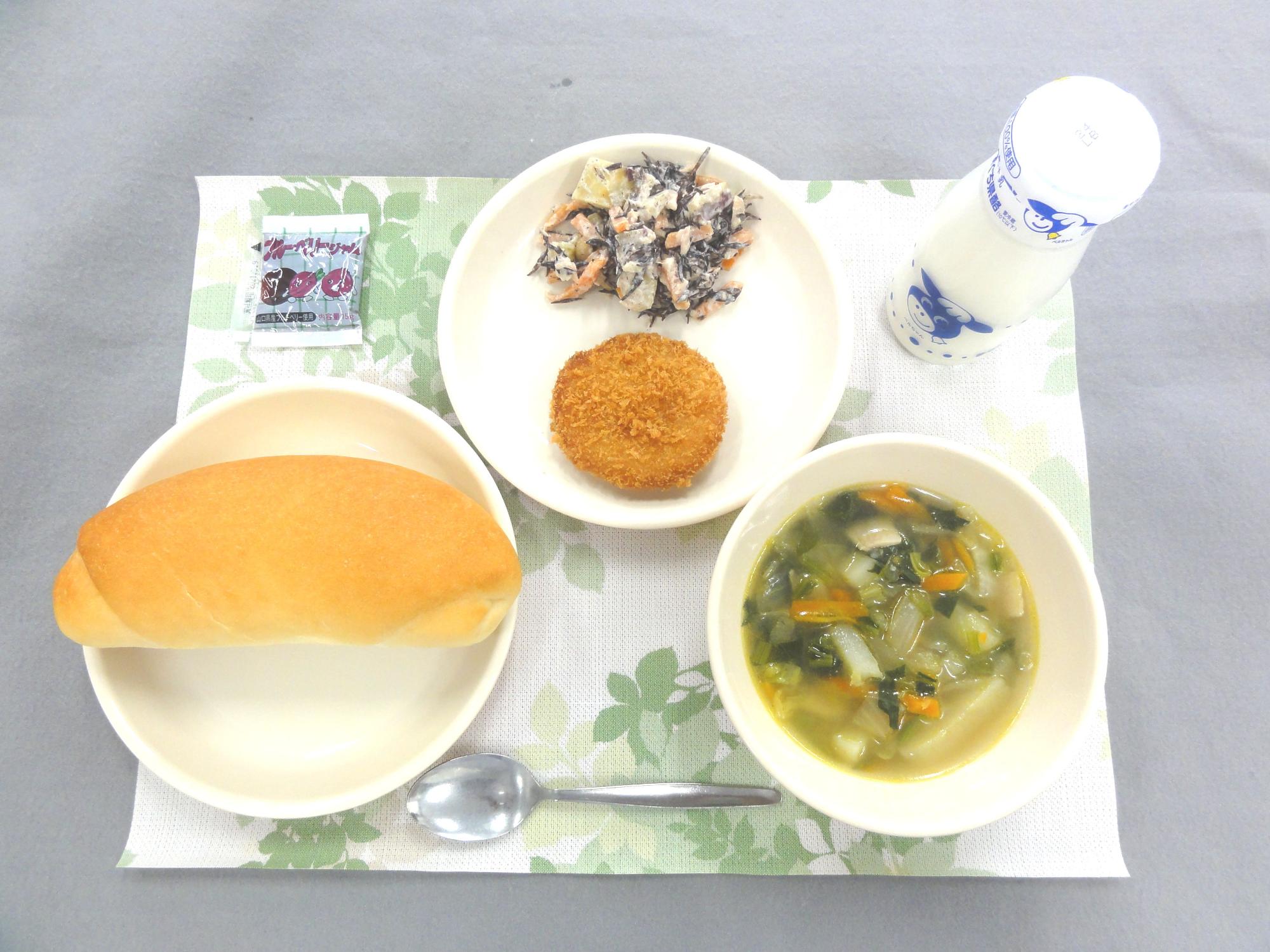 11月19日の給食の写真