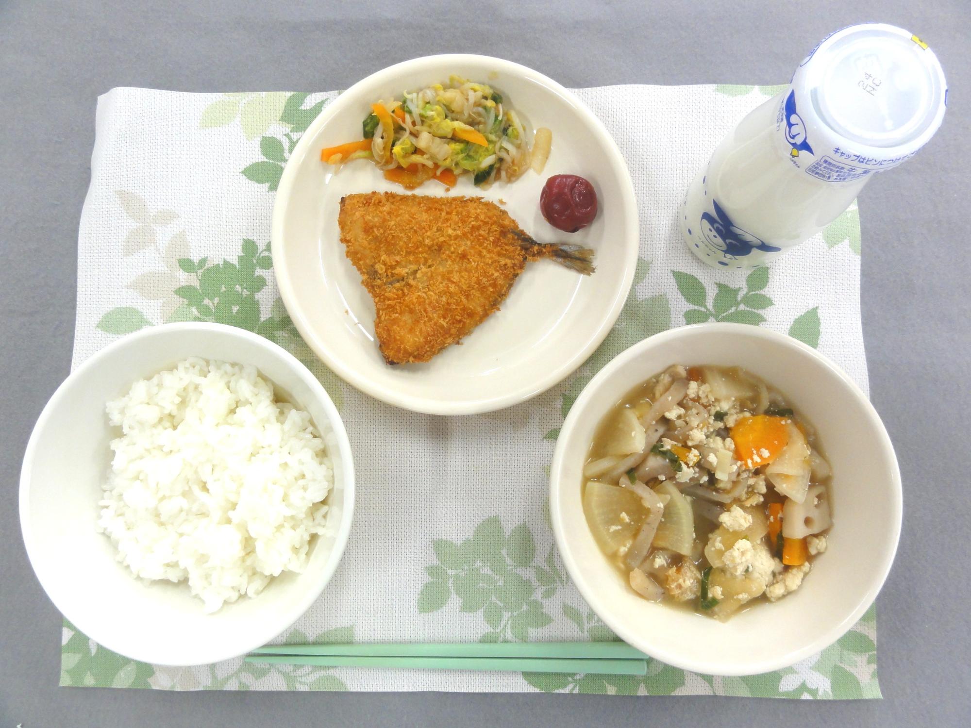 2月19日の給食の写真