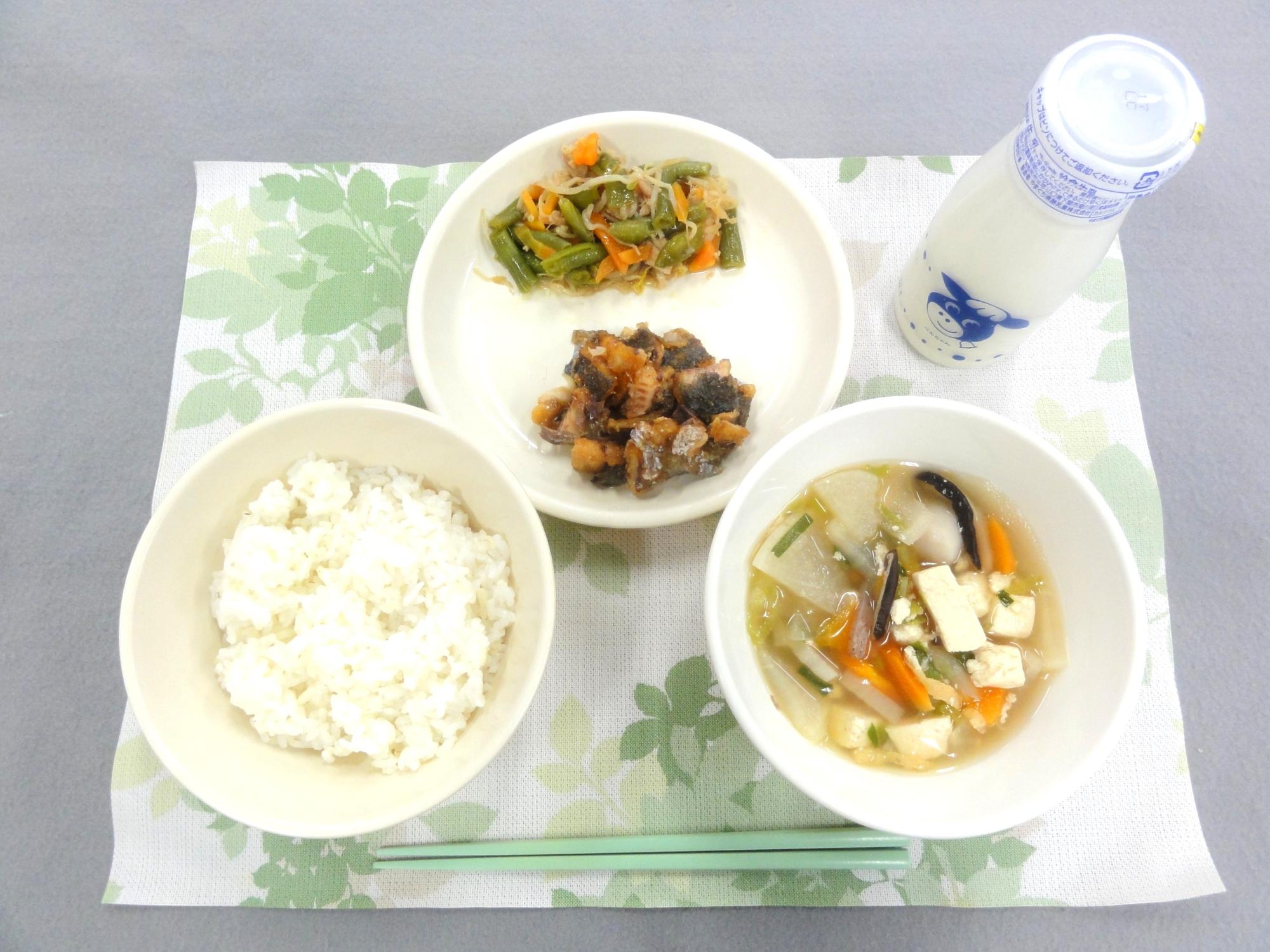 3月12日の給食の写真