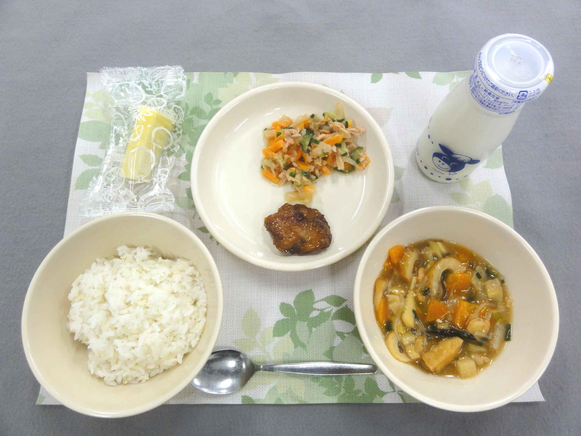 4月16日の給食の写真