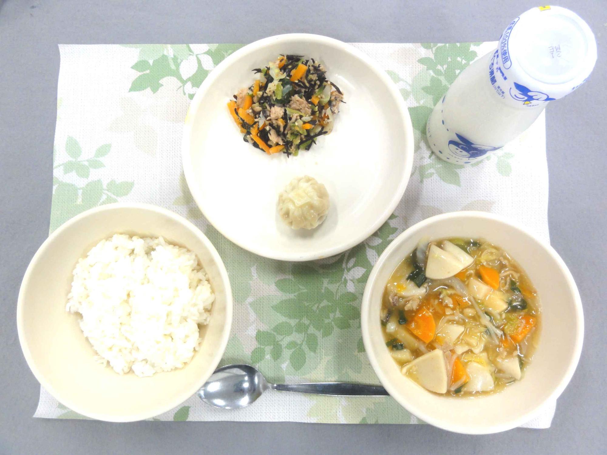 5月17日の給食の写真