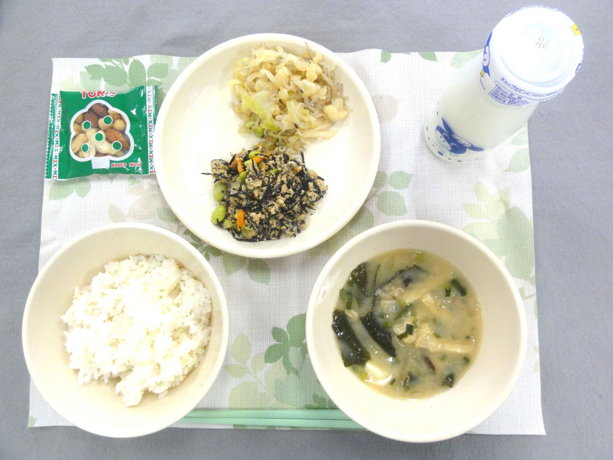 5月28日の給食の写真
