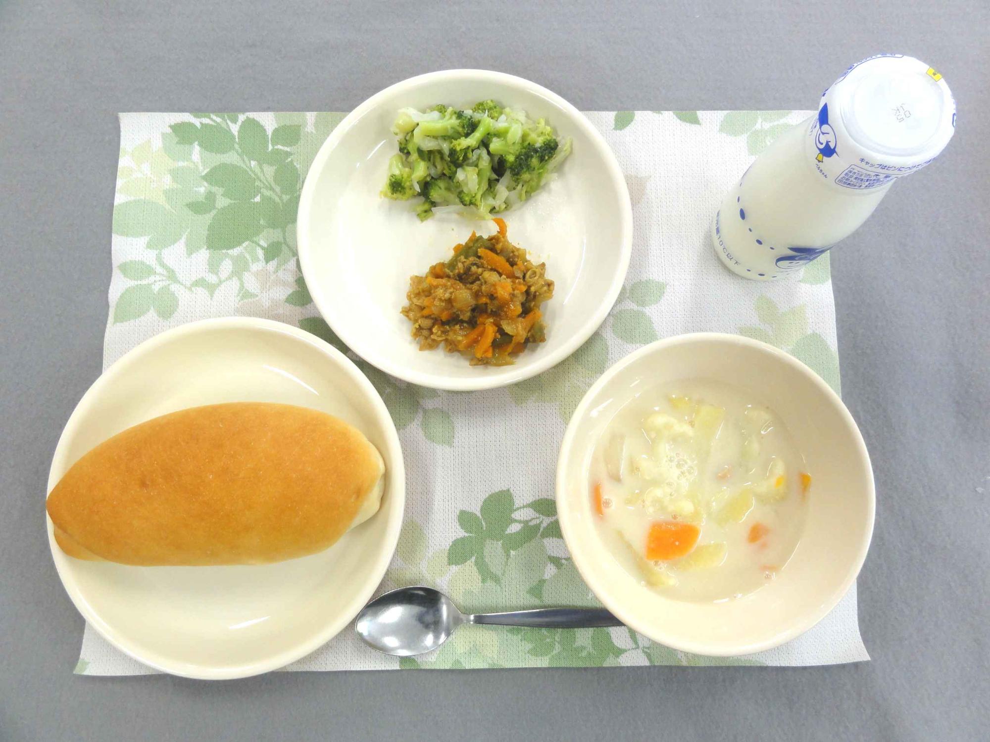 6月1日の給食の写真