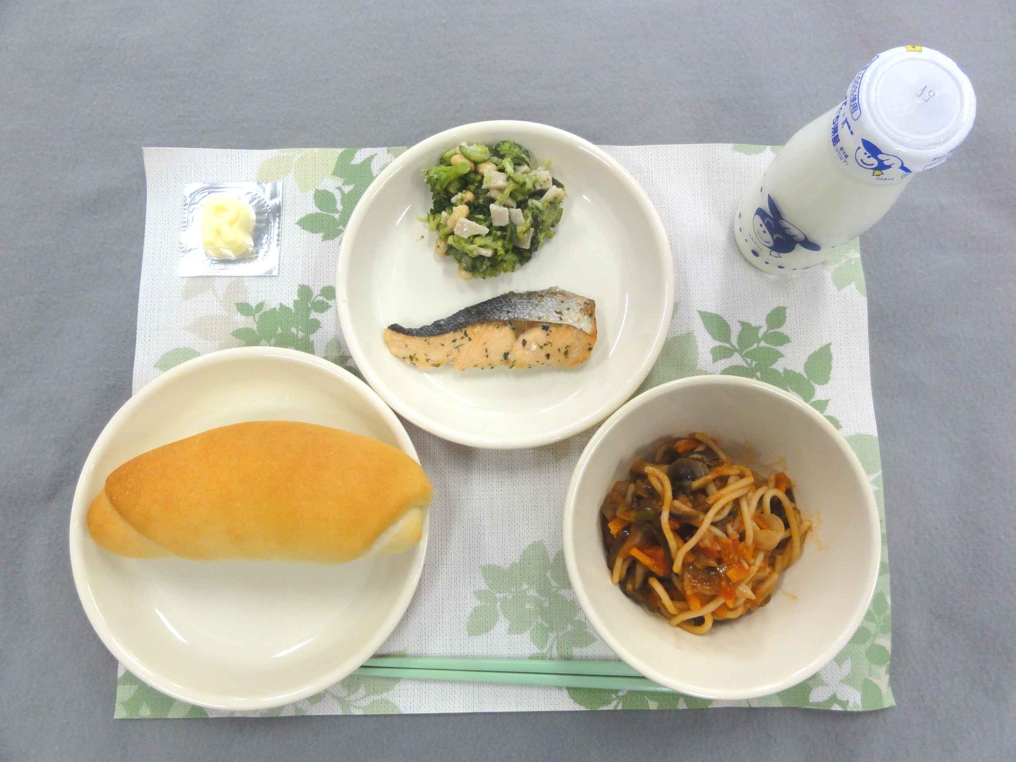 7月6日の給食の写真