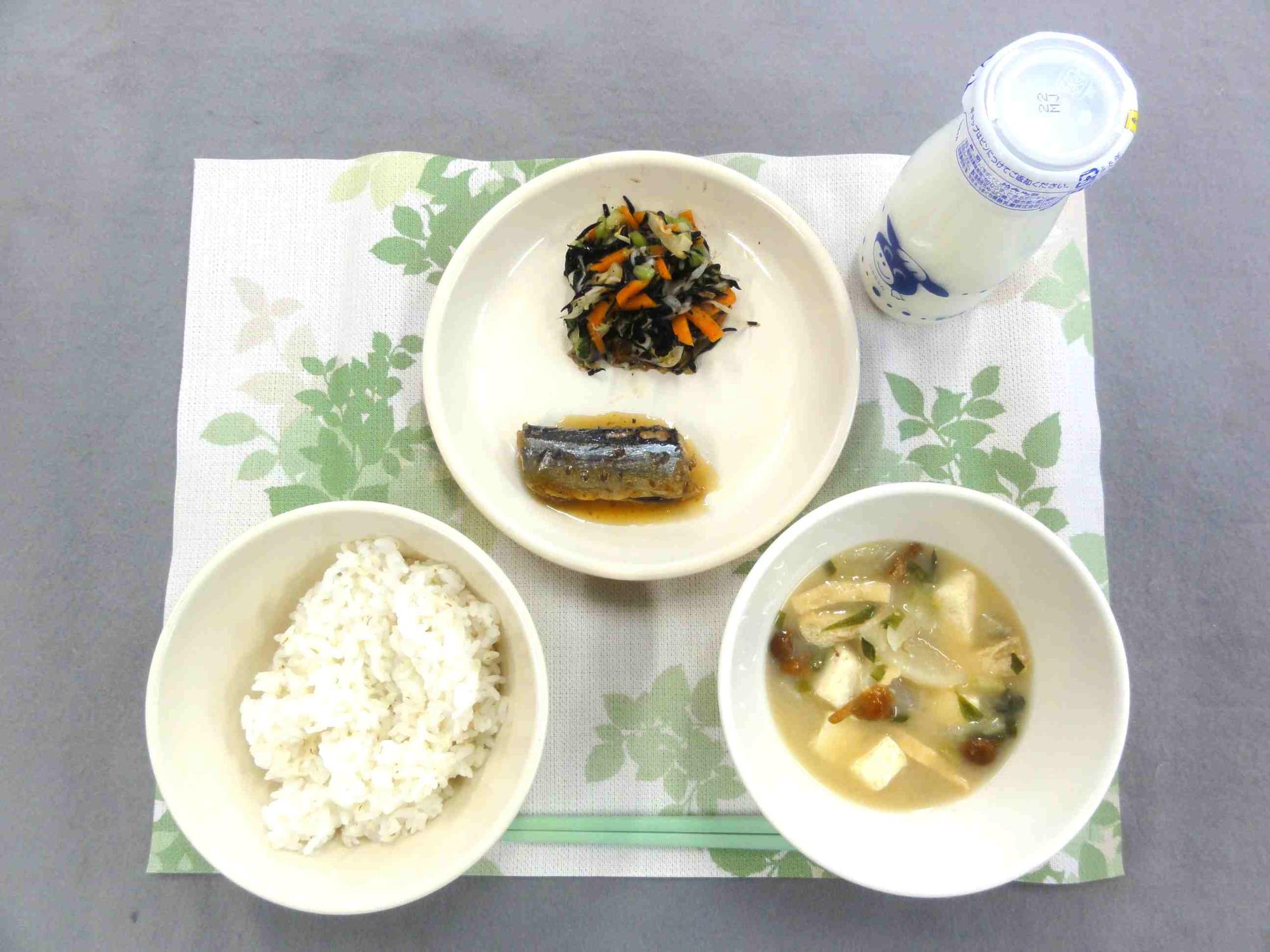10月18日の給食の拡大写真