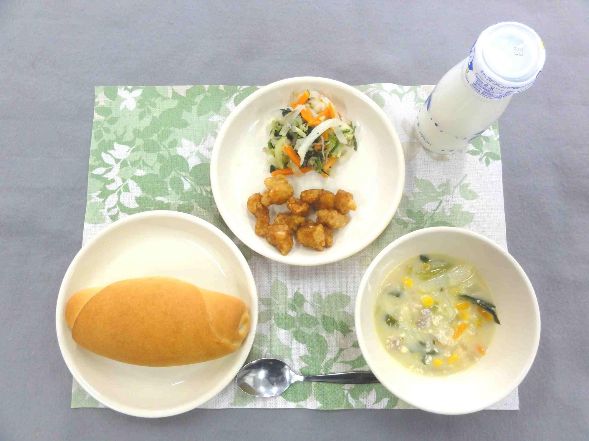10月19日の給食の写真